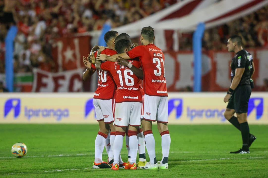 Inter vence o Novo Hamburgo de virada no estádio do Vale