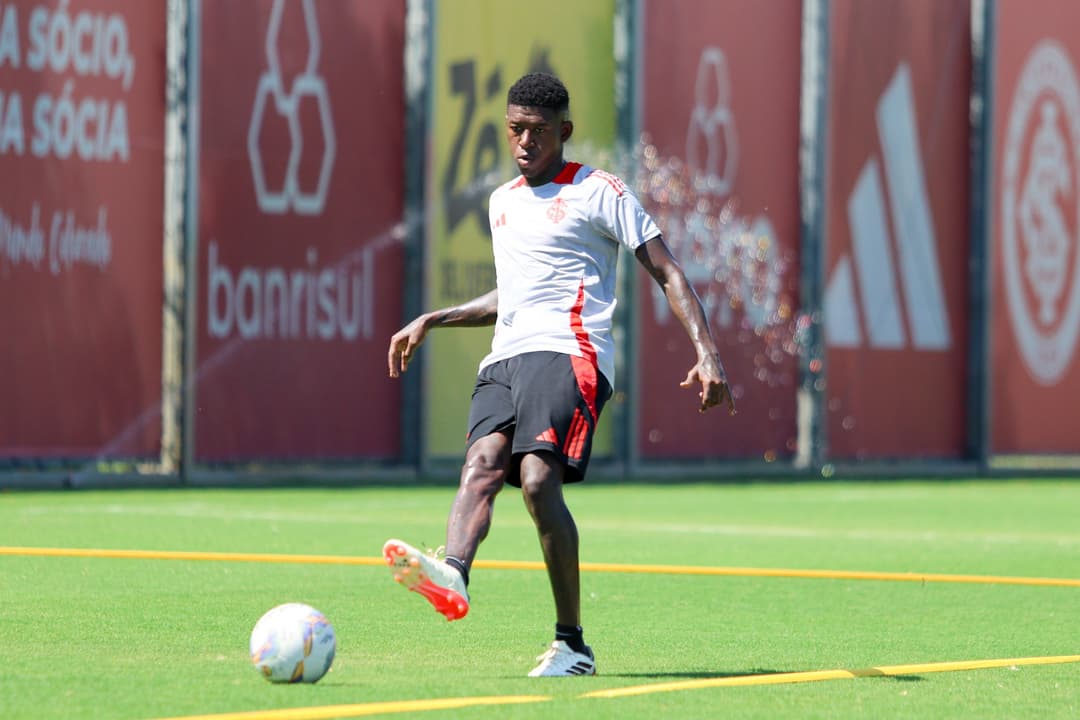 Colorado vai a Ijuí para duelo com São Luiz