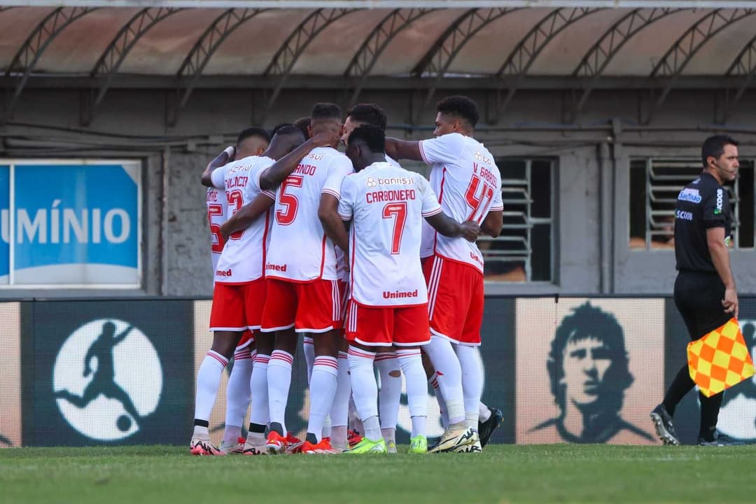Raio-X: Colorado recebe o Caxias em duelo valendo vaga na final do Gauchão