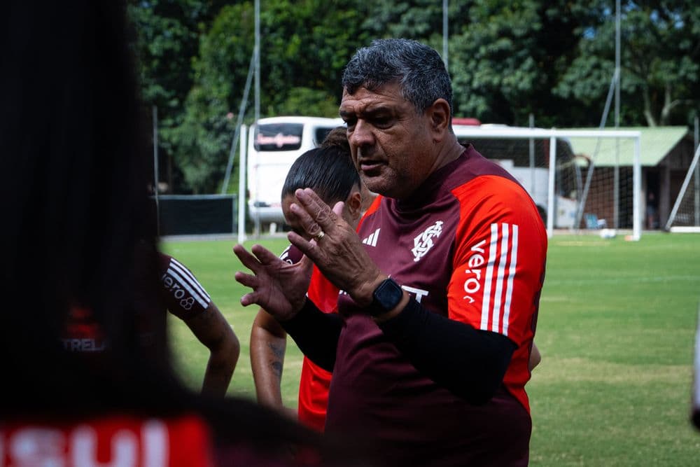 Gurias Coloradas realizam o segundo jogo-treino da pré-temporada contra o Sul Br...