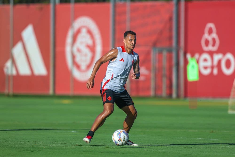 Colorado pronto para o Gre-Nal 444